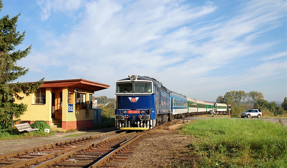 750 346-9