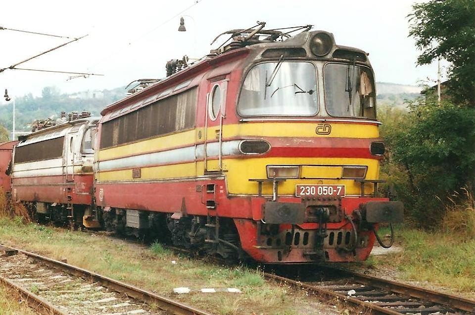 230 050-7
