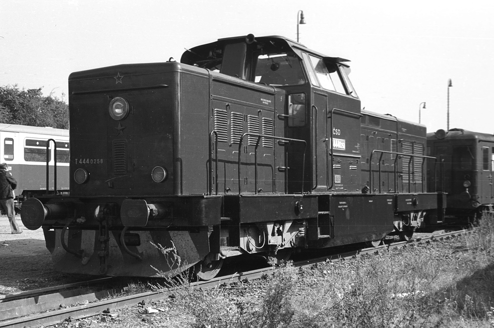 T444.0258