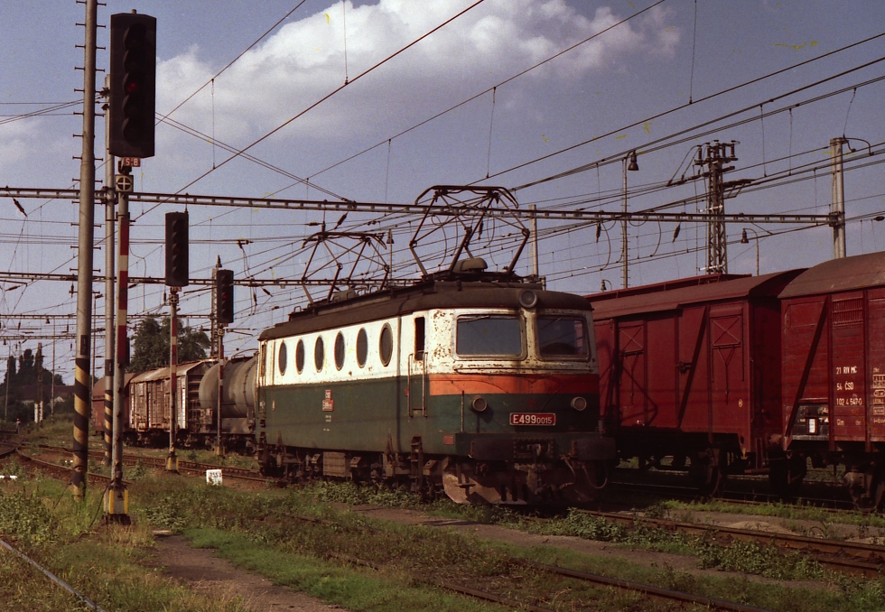 E499.0015