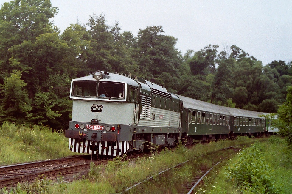754 064-4