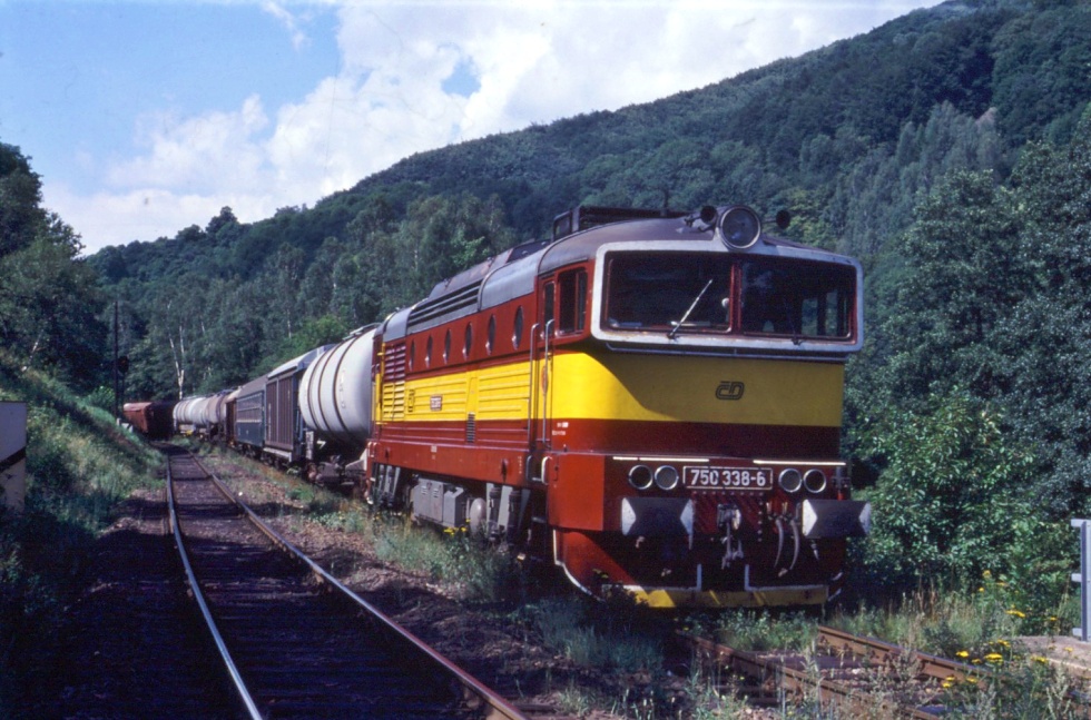 750 338-6