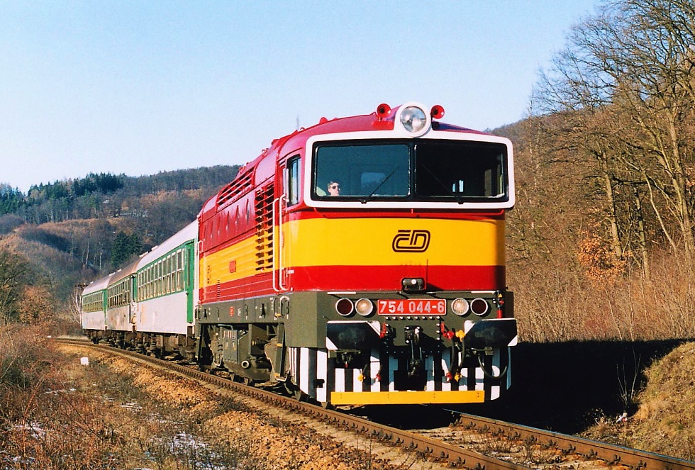 754 044-6
