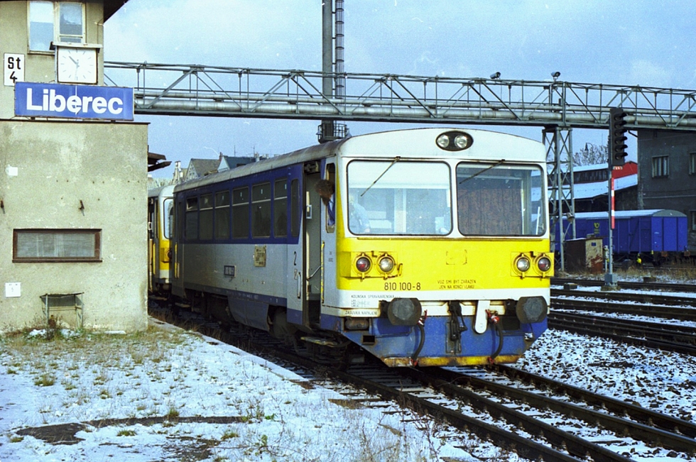 810 100-8