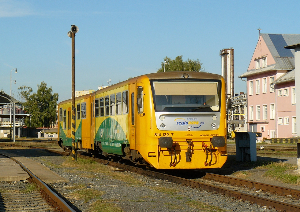 814 132-7