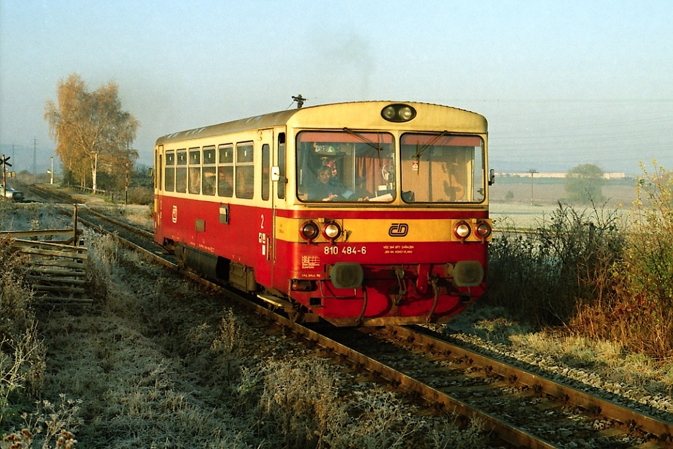 810 484-6