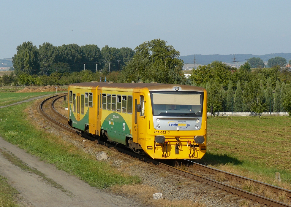 814 052-7