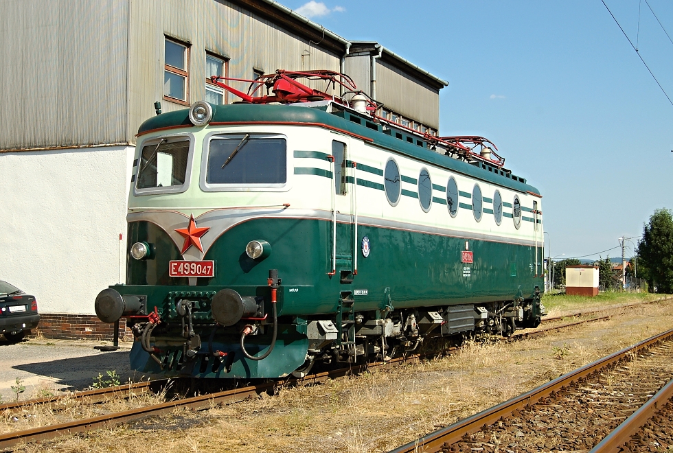 E499.047