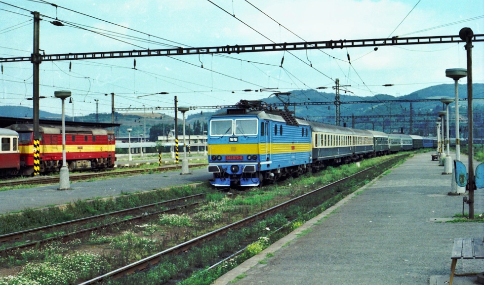 363 072-0