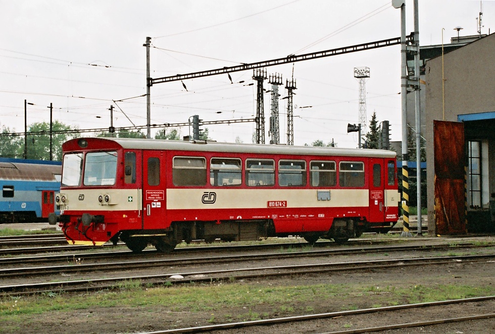 810 674-2