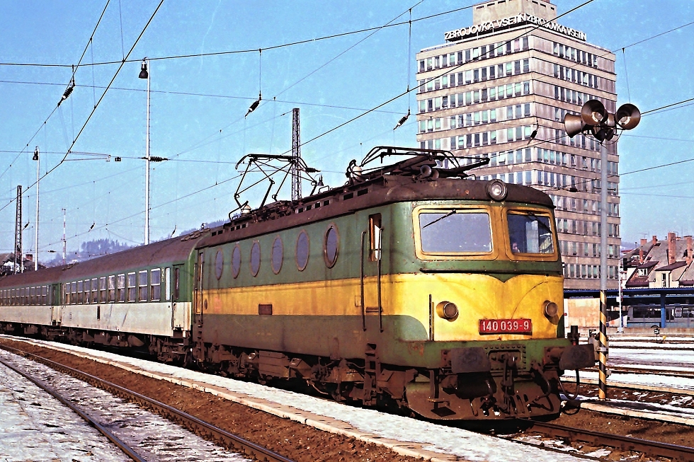140 039-9