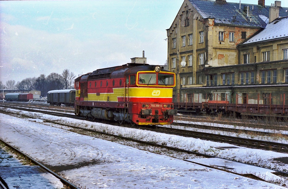 750 399-8