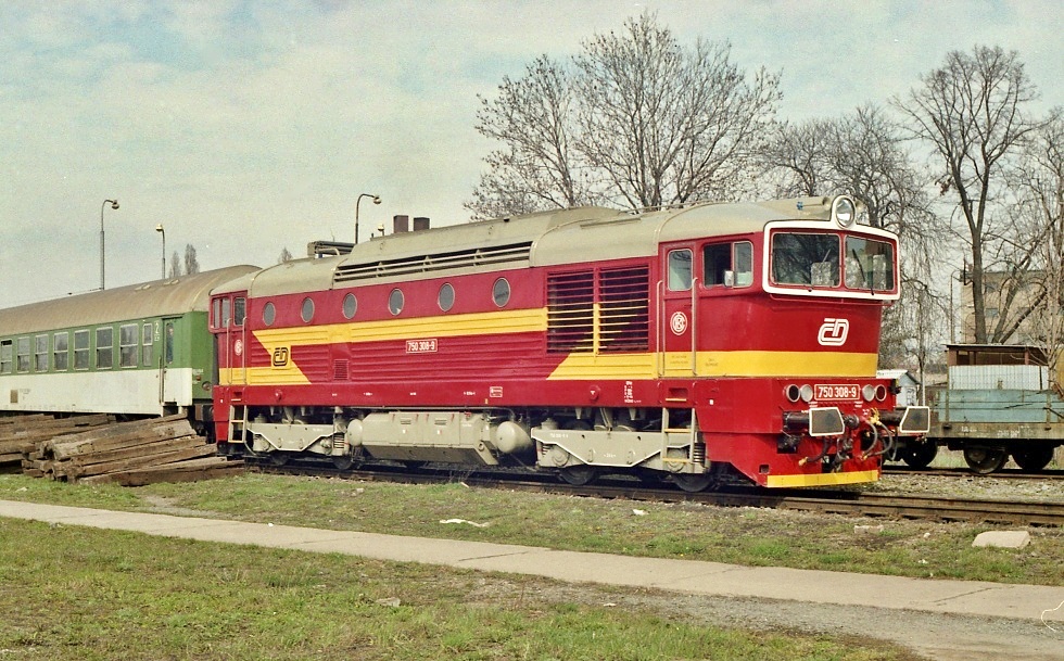 750 308-9