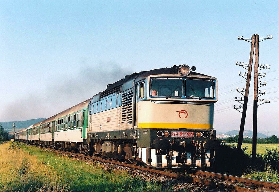 750 366-7