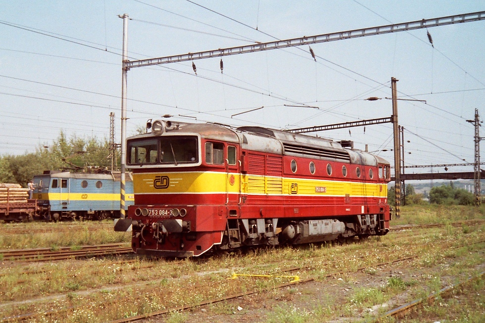 753 084-3