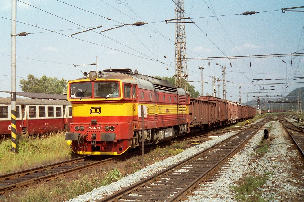 753 331-8