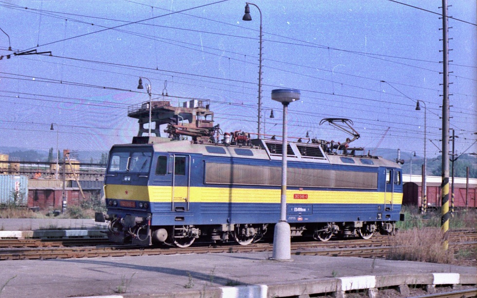 363 046-4