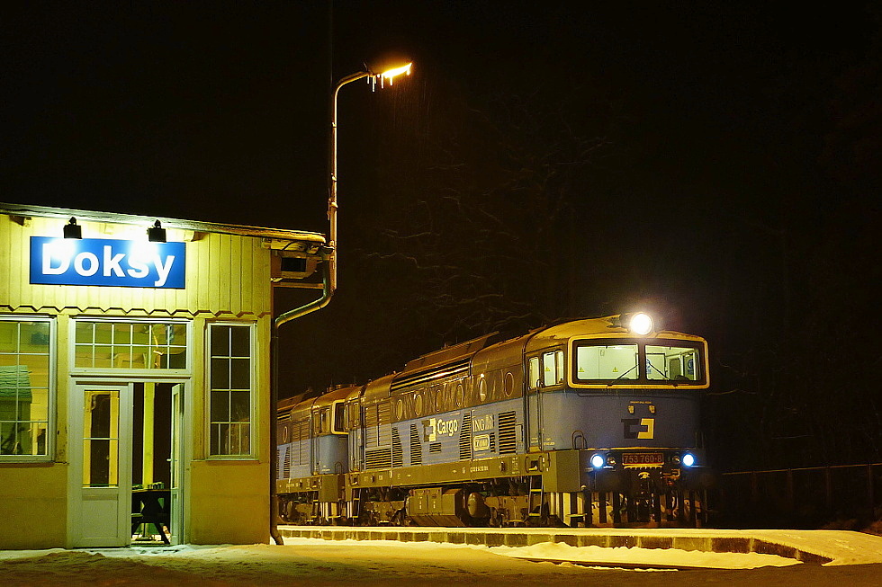 753 760-8