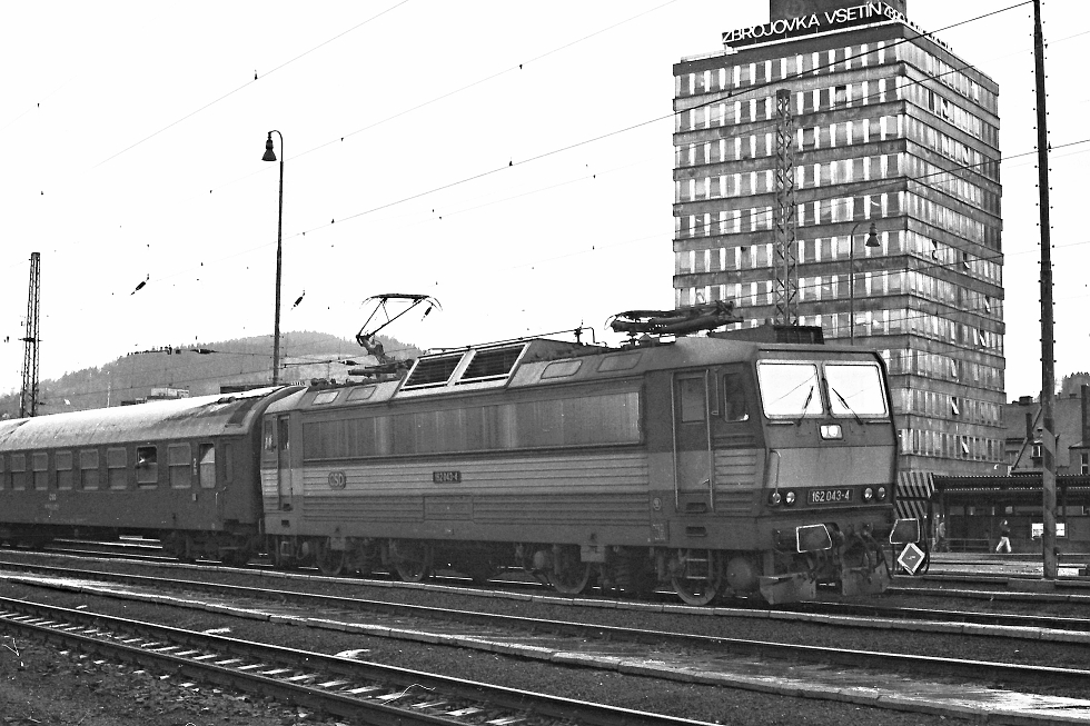 162 043-4
