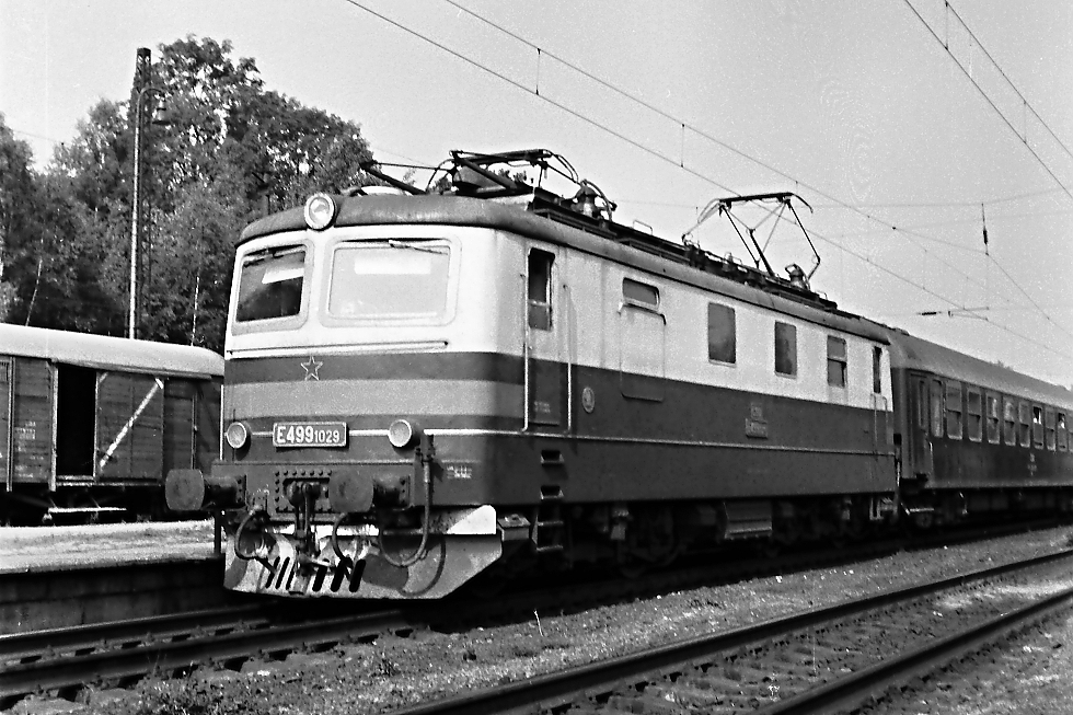 E499.1029