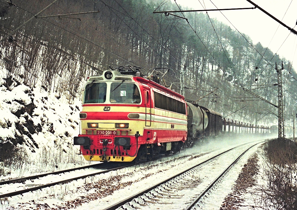 230 001-0