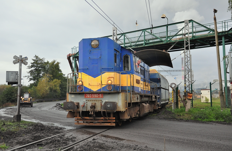 740 590-5