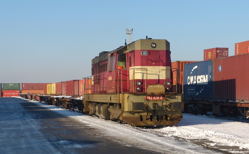 742 428-6
