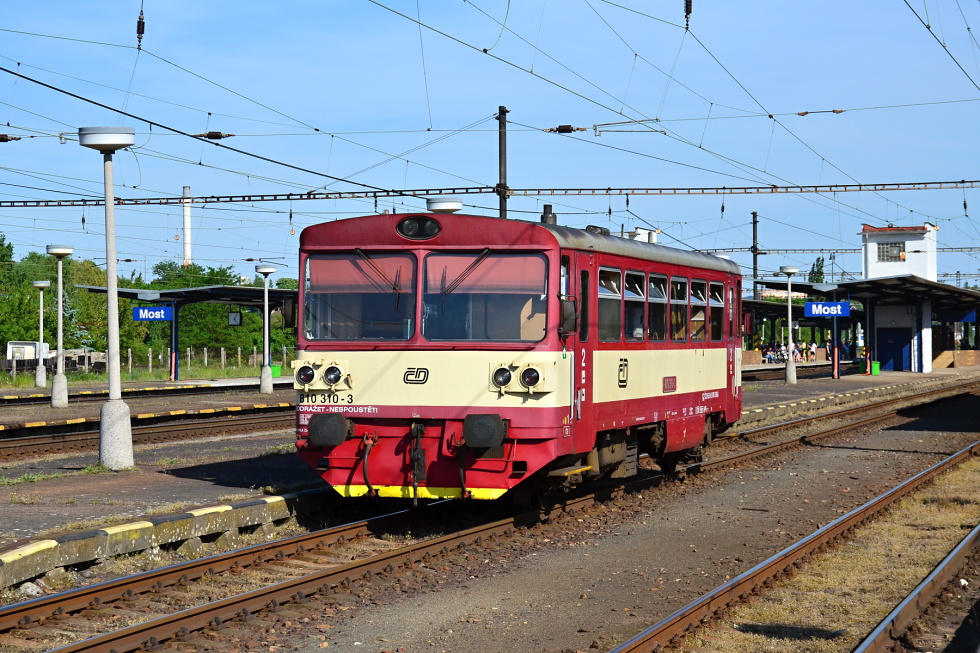 810 310-3