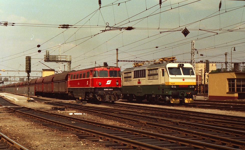 150 027-1