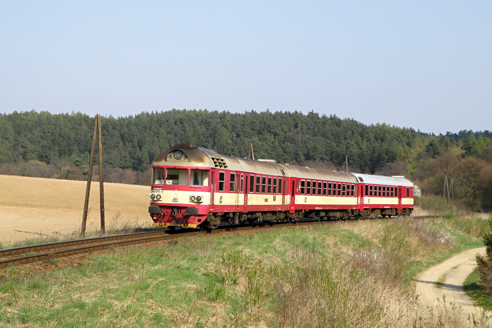 854 012-2