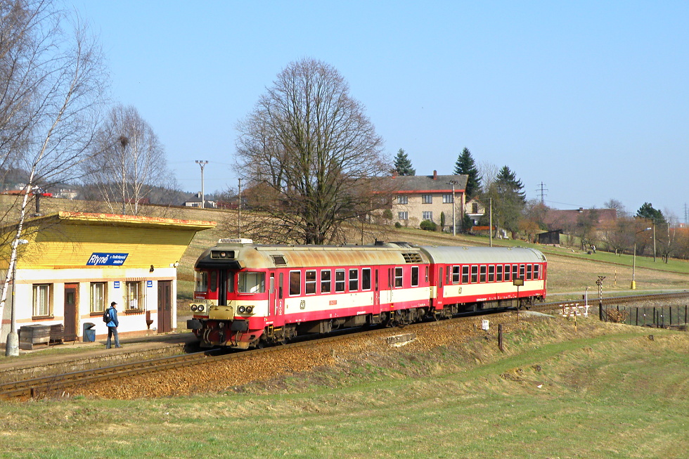 854 017-1
