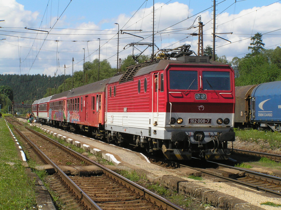 162 008-7