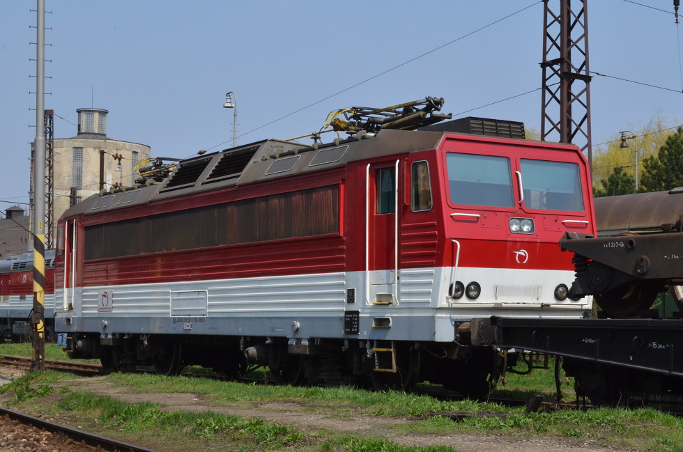 163 058-1