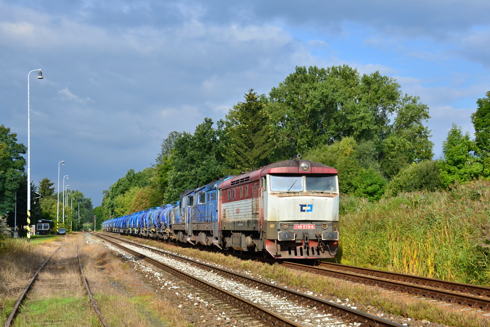 749 019-6