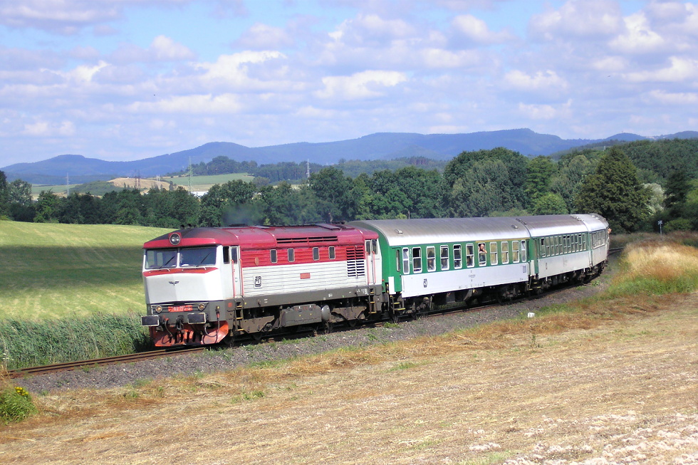 749 213-5