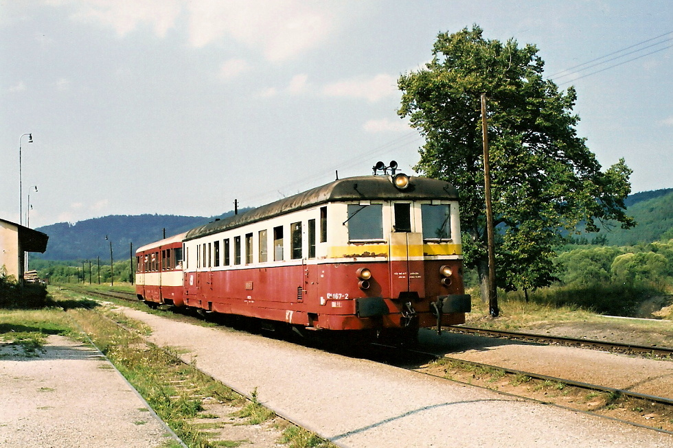 831 167-2