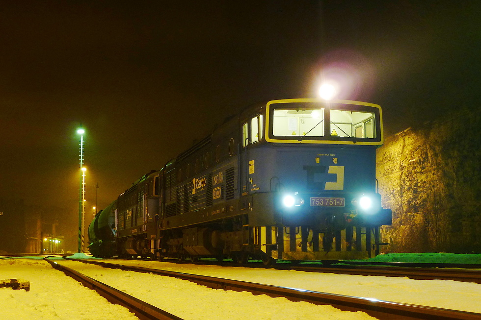 753 751-7