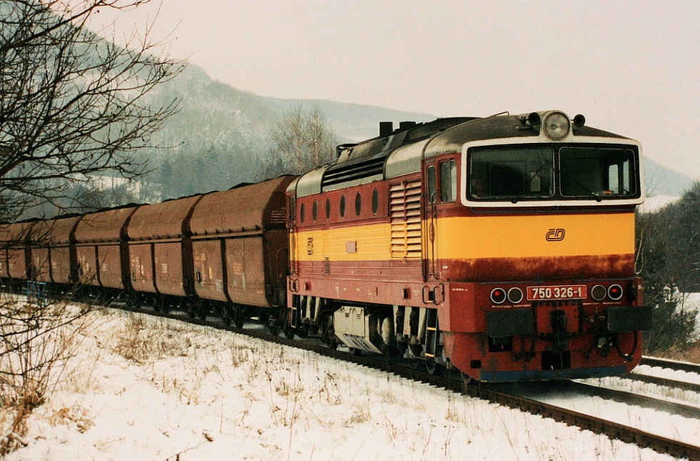750 326-1