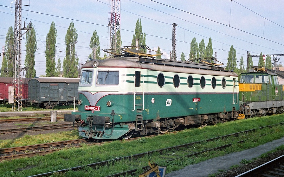 140 085-2
