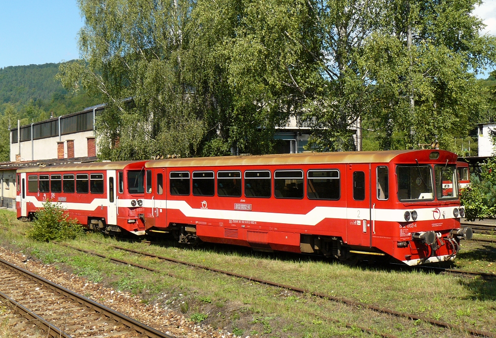 812 002-4