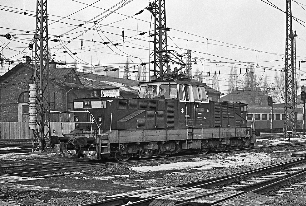 E458.1029