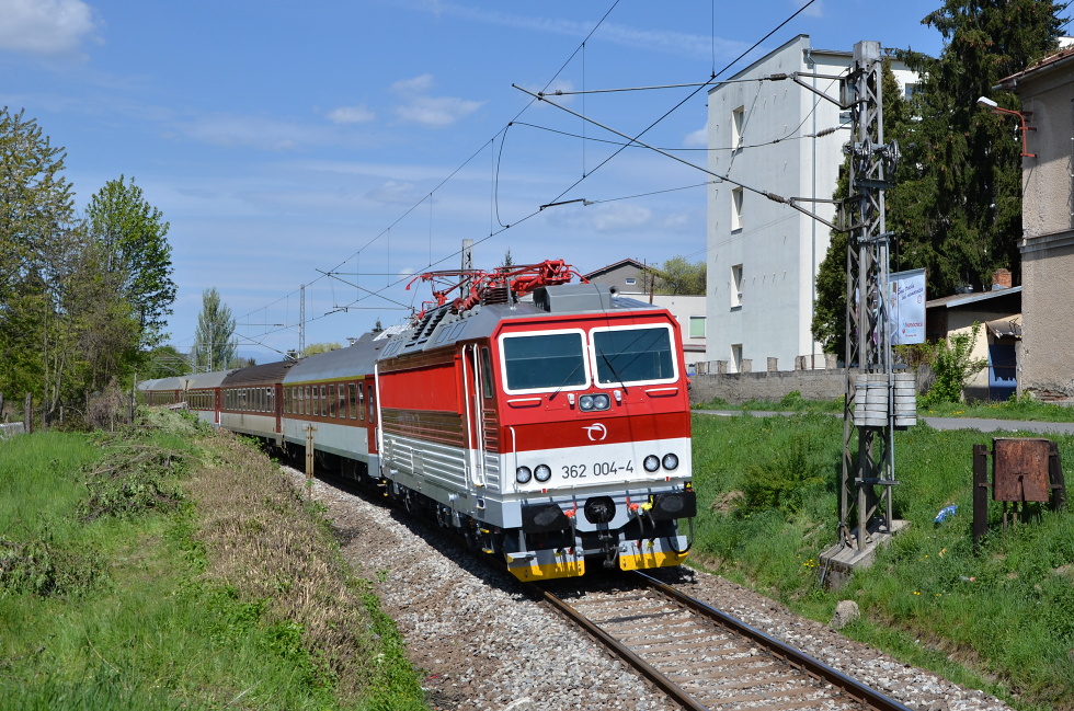 362 004-4