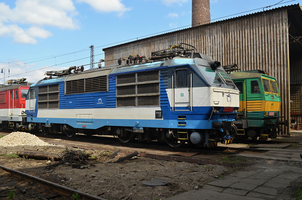 350 015-4