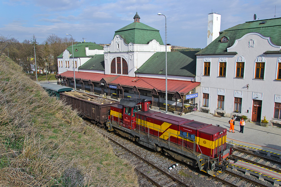 731 038-6