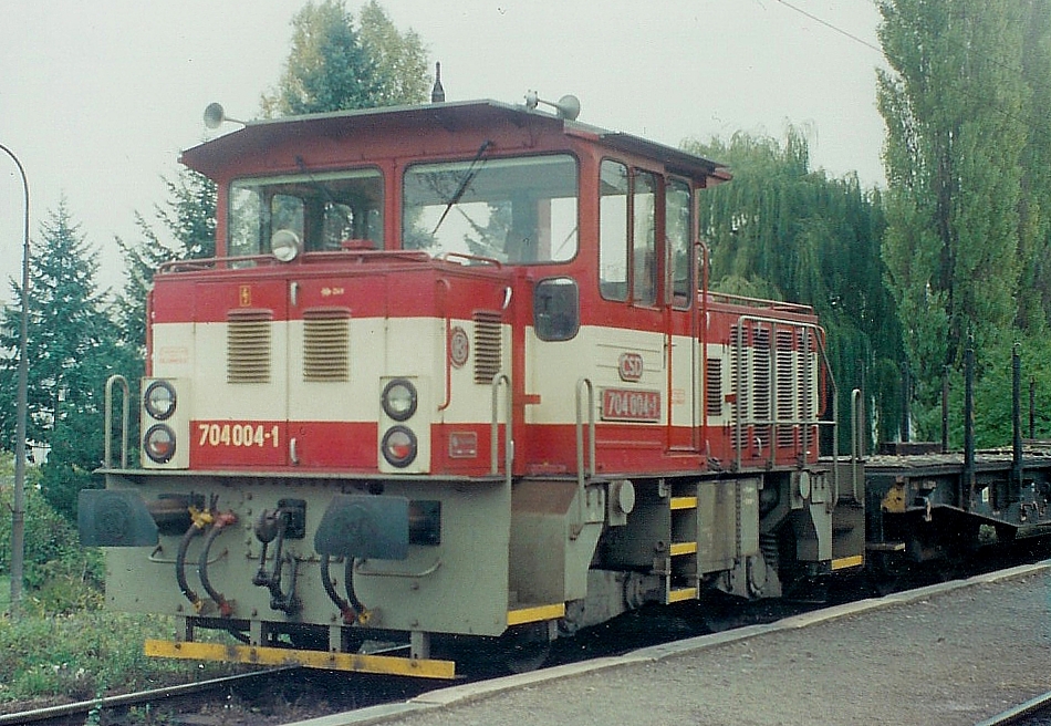 704 004-1