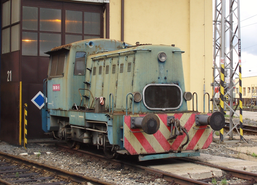 700 101-9