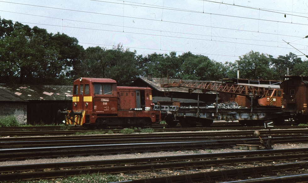T211.0006