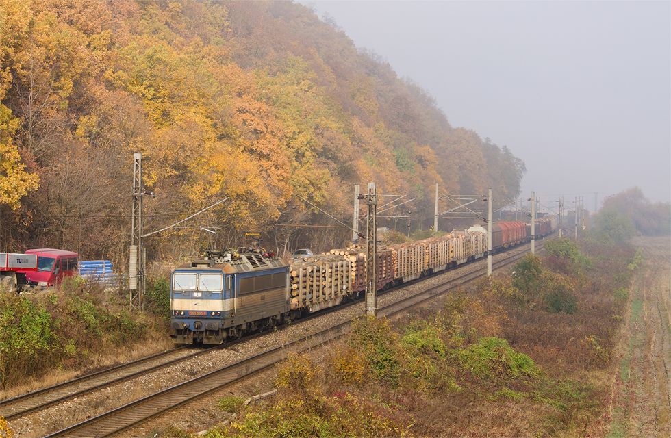 363 095-1