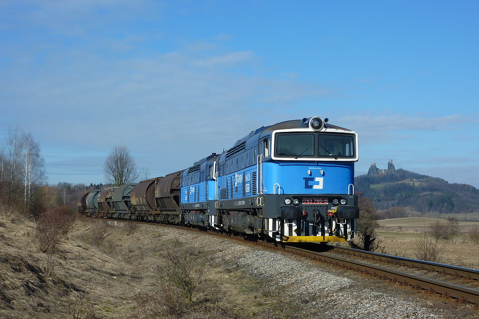 753 760-8