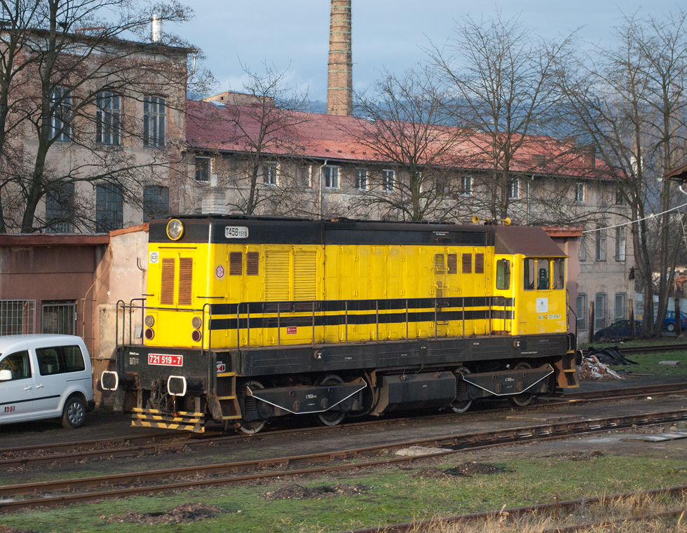 721 519-7
